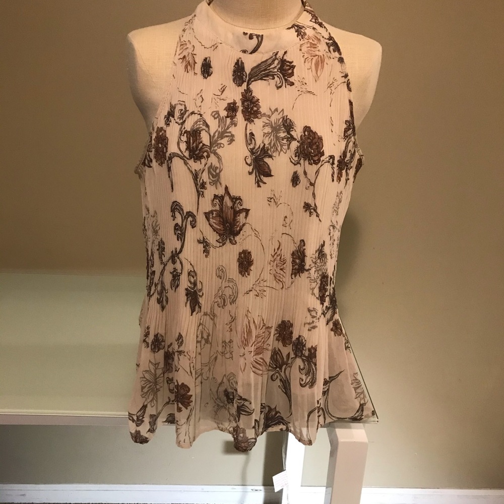 Maurices sleeveless chiffon,pleated top